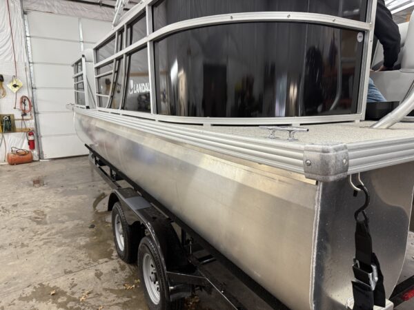 2025 Landau Island Breeze 21' with Suzuki 140hp with PT22T - $43,990 - Image 2