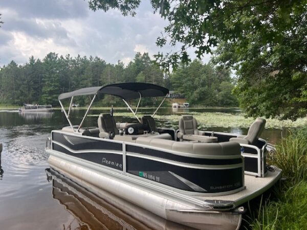 2018 Premier Sunstation 230RF with Evinrude 90hp - $29,995