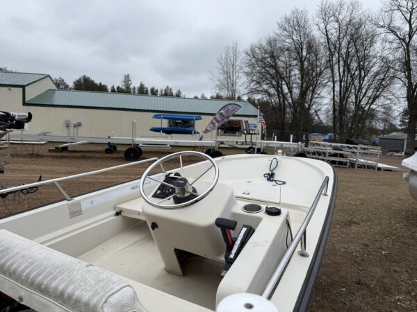 1994 Boston Whaler 15' with Mercury 50hp 4 stroke - $5,500 - Image 4