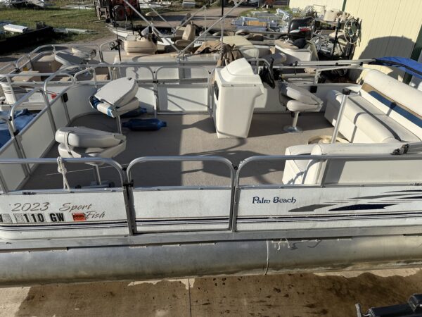 2004 Palm Beach Fish 2023 20' with Mercury 25hp - $6,500