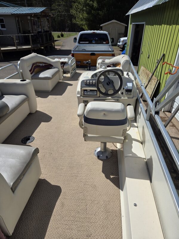 1999 Premier Cast-a-way 2002 Mercury 125hp - $7,500 - Image 6