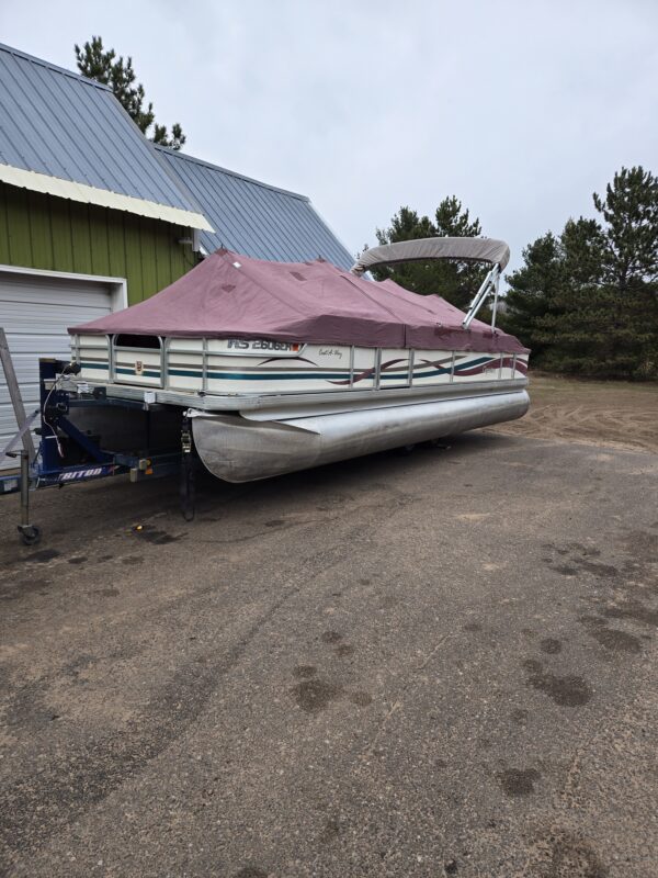 1999 Premier Cast-a-way 2002 Mercury 125hp - $7,500