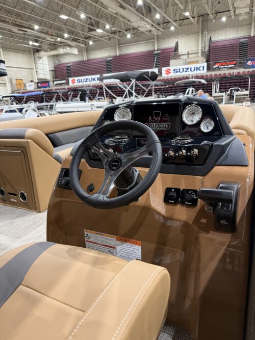 2026 Island Breeze 23-Helm